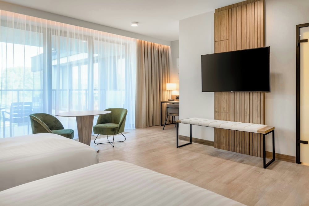 AC Hotel by Marriott Krakow — Hotel rooms in Krakow, Lesser Poland