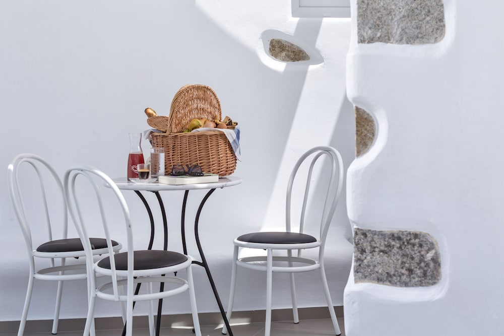 Colours of Mykonos — Restaurant & bars in Ornos, South Aegean