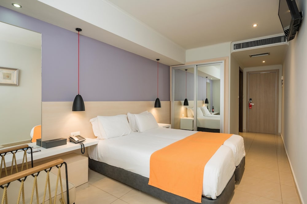 Corissia Princess Hotel — Hotel rooms in Georgioupolis