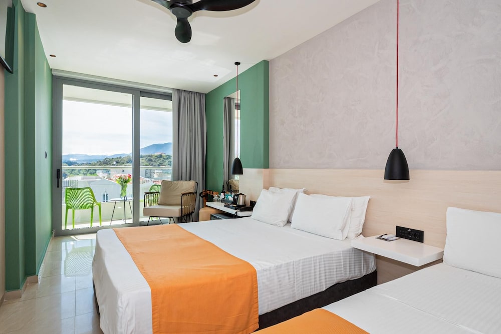 Corissia Princess Hotel — Hotel rooms in Georgioupolis