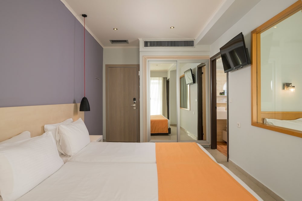 Corissia Princess Hotel — Hotel rooms in Georgioupolis
