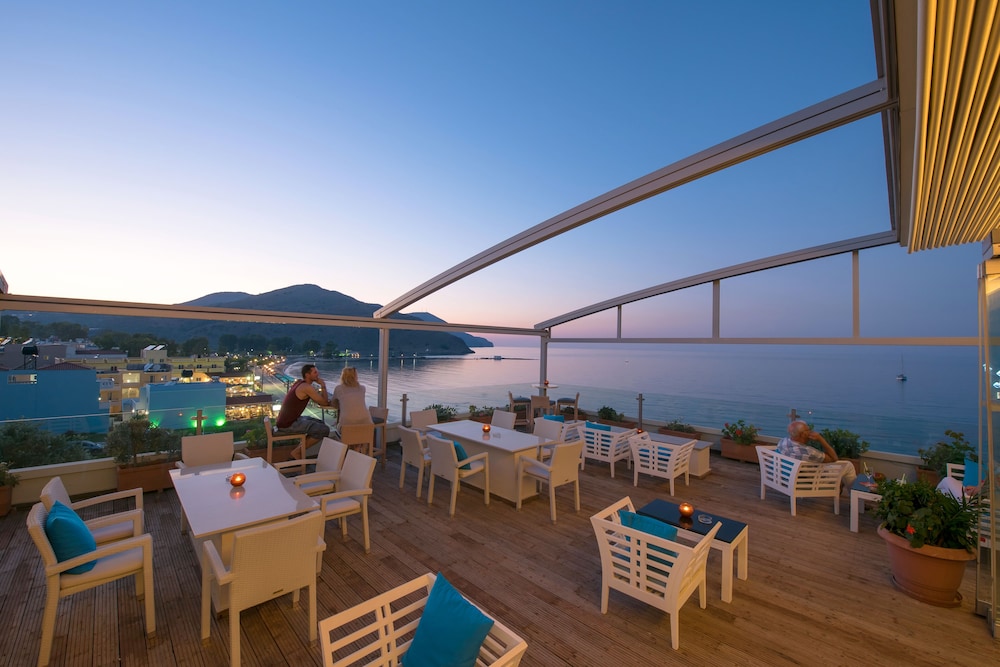 Corissia Princess Hotel — Restaurant & bars in Georgioupolis