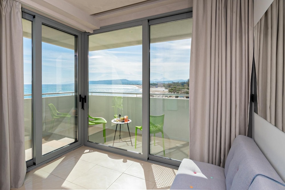Corissia Princess Hotel — Hotel rooms in Georgioupolis