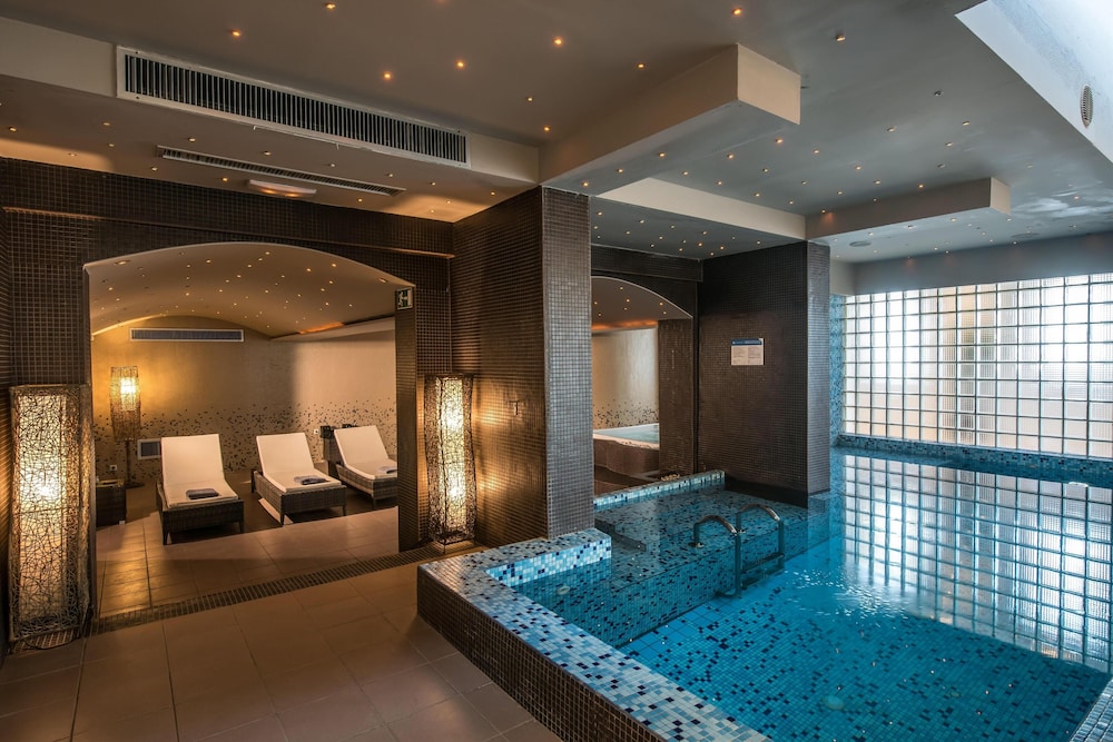 Corissia Princess Hotel — Swimming pool in Georgioupolis