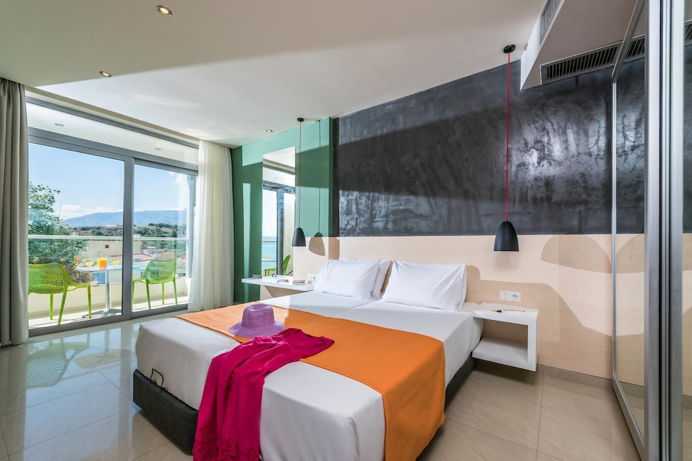 Corissia Princess Hotel — Hotel rooms in Georgioupolis