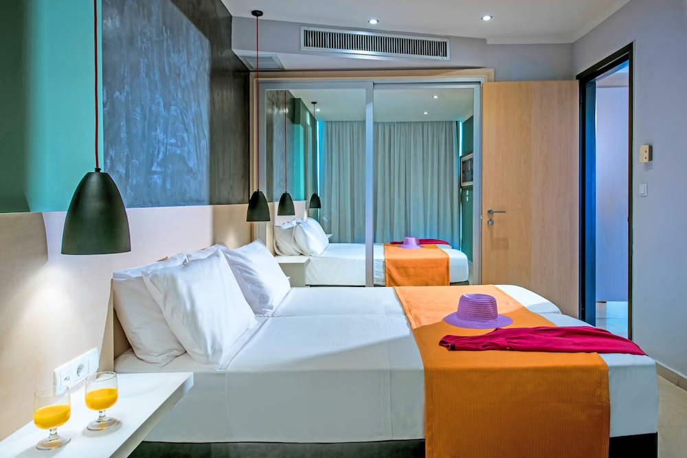 Corissia Princess Hotel — Hotel rooms in Georgioupolis