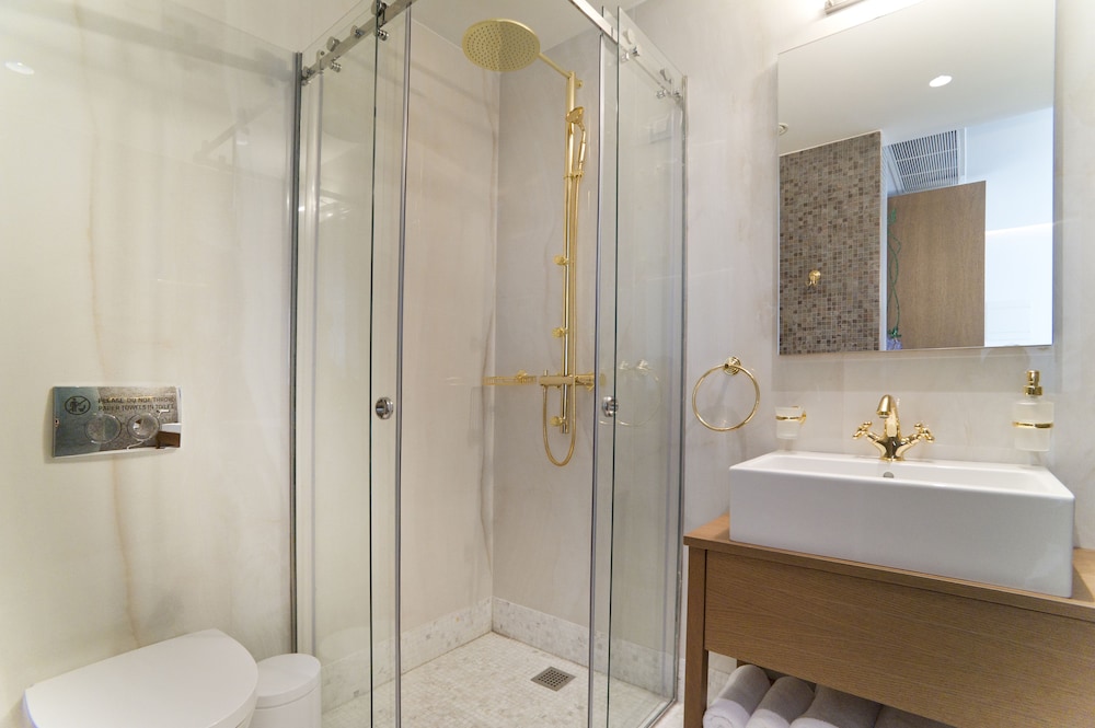 NLH FIX Neighborhood Lifestyle Hotels — Hotel rooms in Athens, Attica