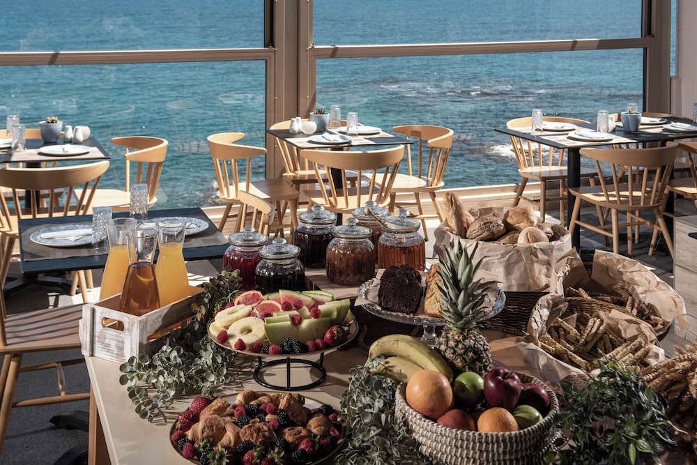 Serenity Spritz Hotel - Adults Only — Restaurant & bars in Hersonissos