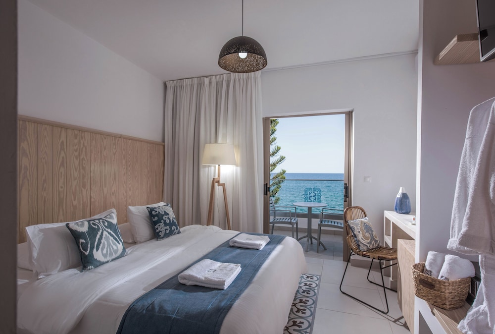 Serenity Spritz Hotel - Adults Only — Hotel rooms in Hersonissos