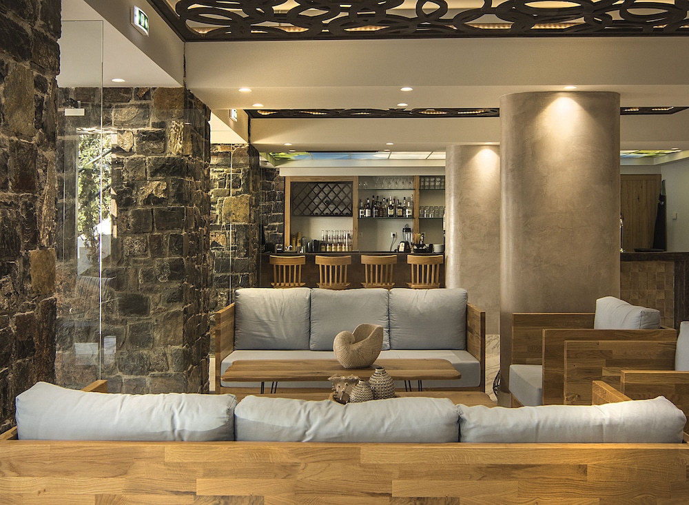 Elounda Orama Boutique Hotel by GHH — Hotel building in Elounda