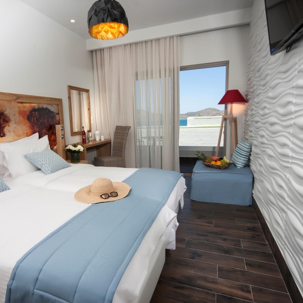 Elounda Orama Boutique Hotel by GHH — Hotel rooms in Elounda