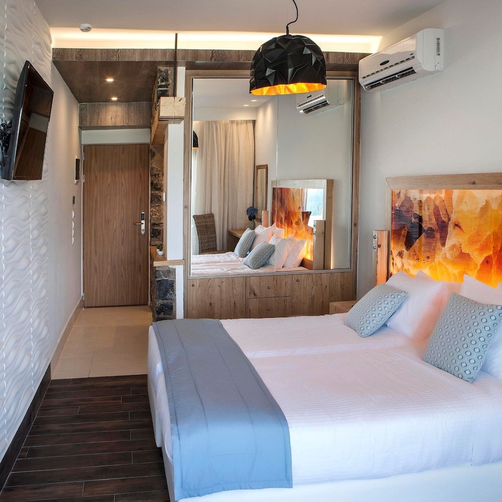 Elounda Orama Boutique Hotel by GHH — Hotel rooms in Elounda