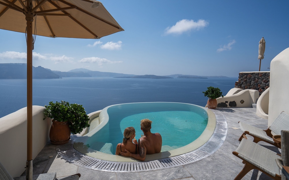 Pezoules of Oia — Swimming pool in Oia, South Aegean