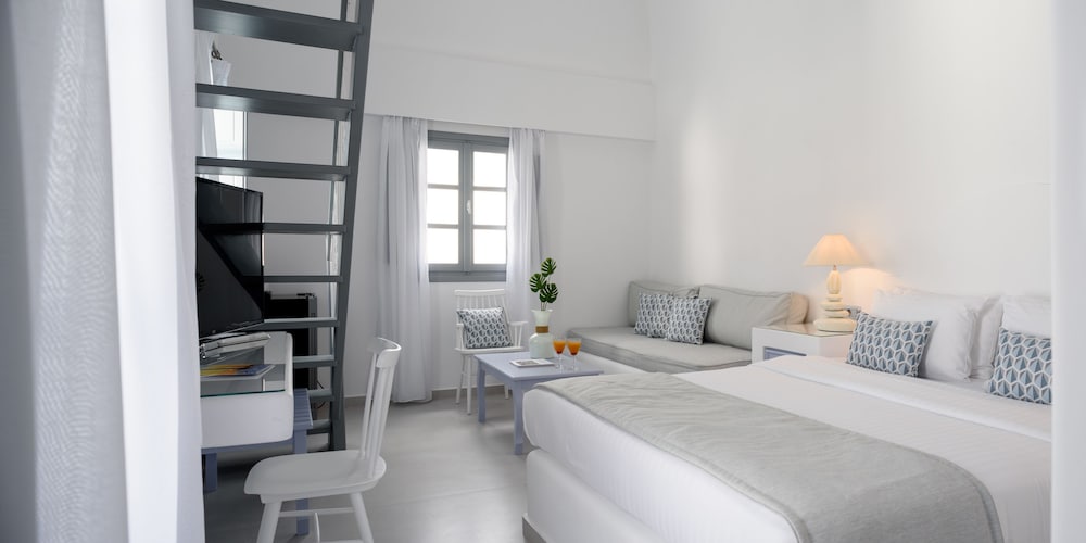 Antoperla Luxury Hotel & Spa — Hotel rooms in Perissa, South Aegean