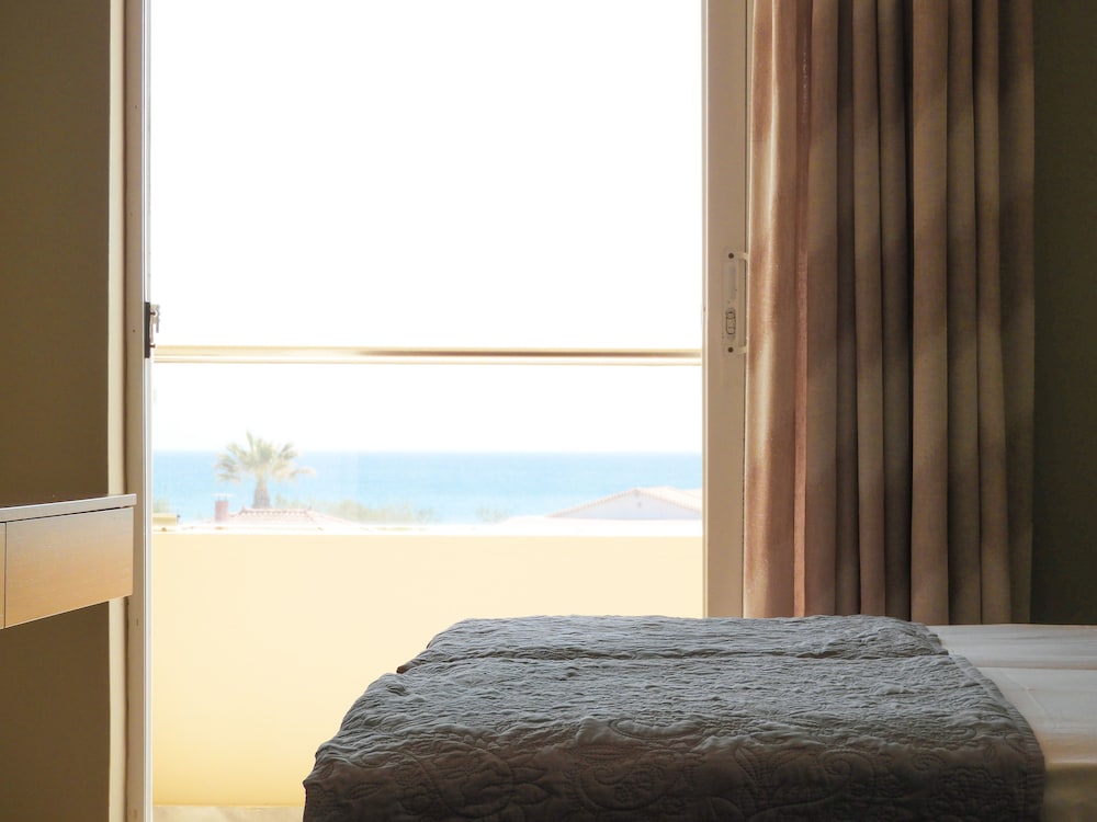 Kalamaki Beach Hotel - Zakynthos Island — Hotel rooms in Kalamaki (Zakynthos), Ionian Islands