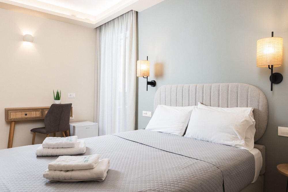 Kalamaki Beach Hotel - Zakynthos Island — Hotel rooms in Kalamaki (Zakynthos), Ionian Islands