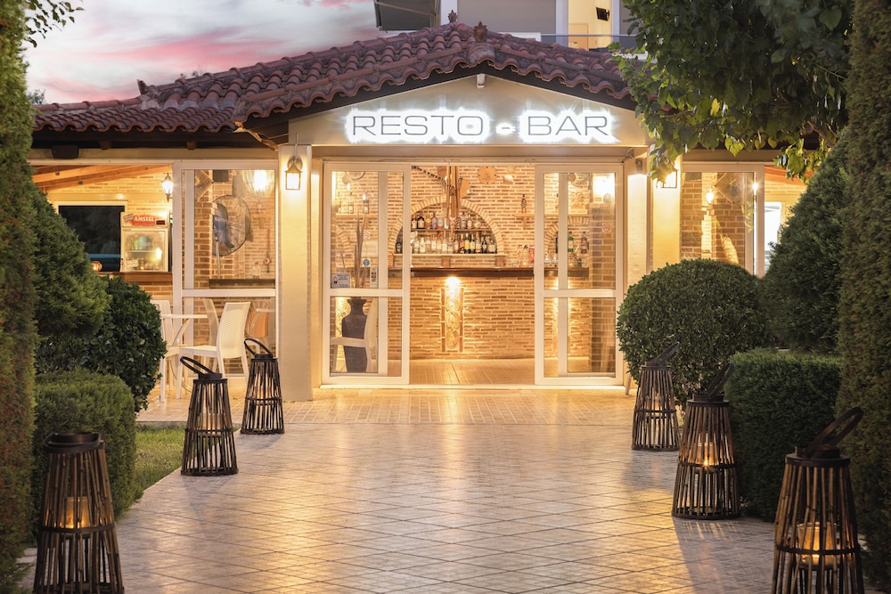 Kalamaki Beach Hotel - Zakynthos Island — Restaurant & bars in Kalamaki (Zakynthos), Ionian Islands