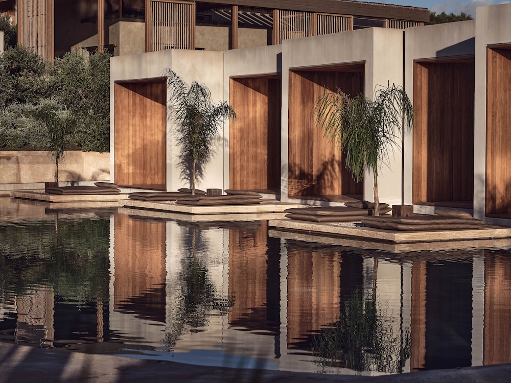 Olea All Suite Hotel, a Member of Design Hotels — Hotel building in Tsilivi, Ionian Islands