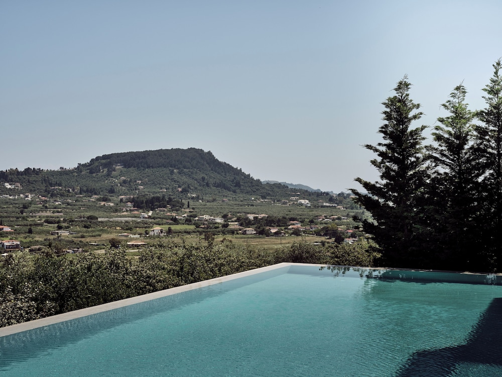 Olea All Suite Hotel, a Member of Design Hotels — Swimming pool in Tsilivi, Ionian Islands