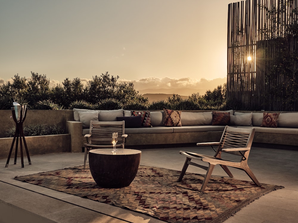 Olea All Suite Hotel, a Member of Design Hotels — Restaurant & bars in Tsilivi, Ionian Islands