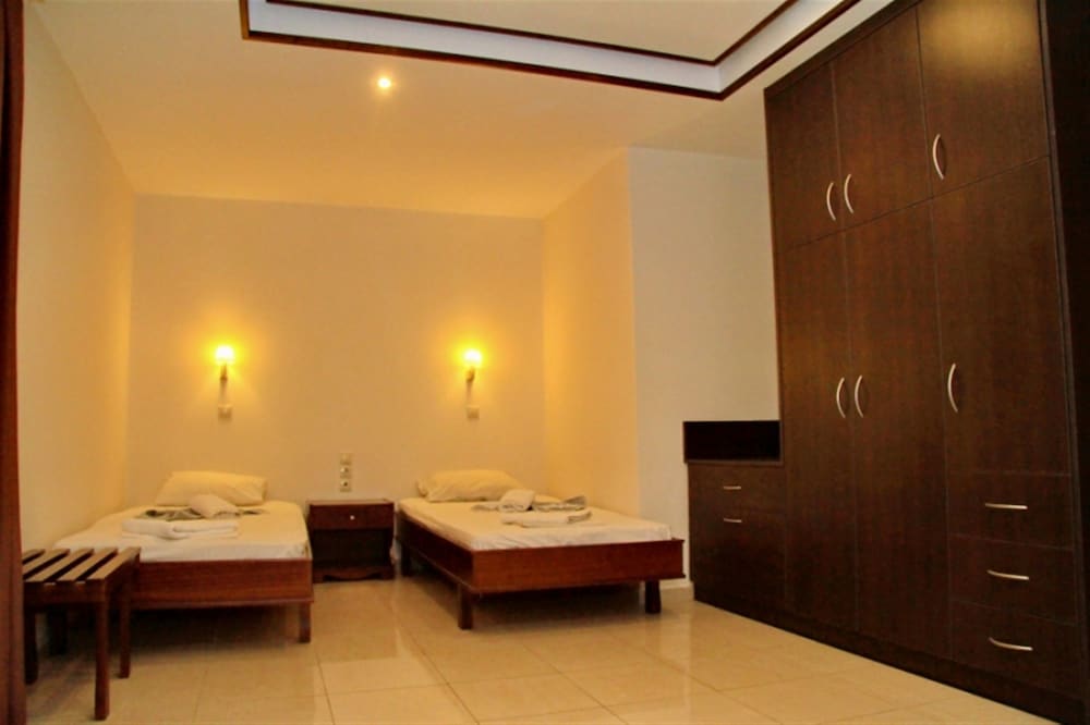 24 Seven Boutique Hotel — Hotel rooms in Malia