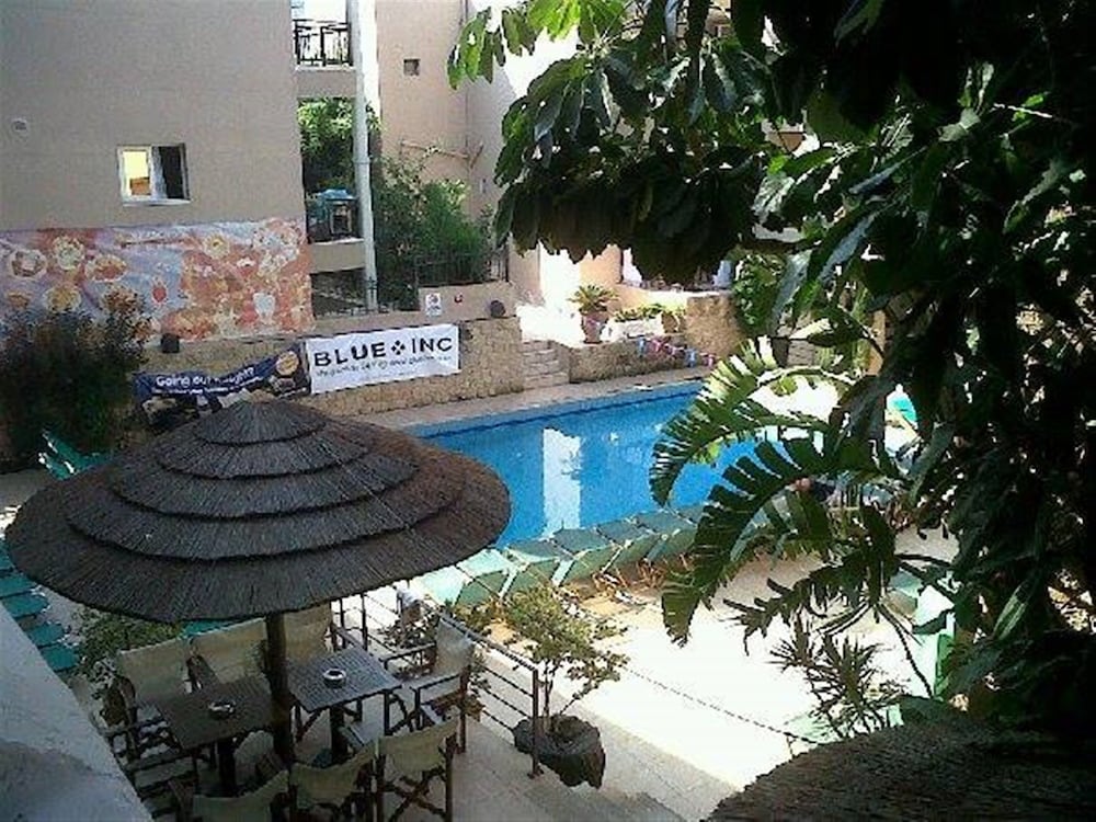 24 Seven Boutique Hotel — Swimming pool in Malia