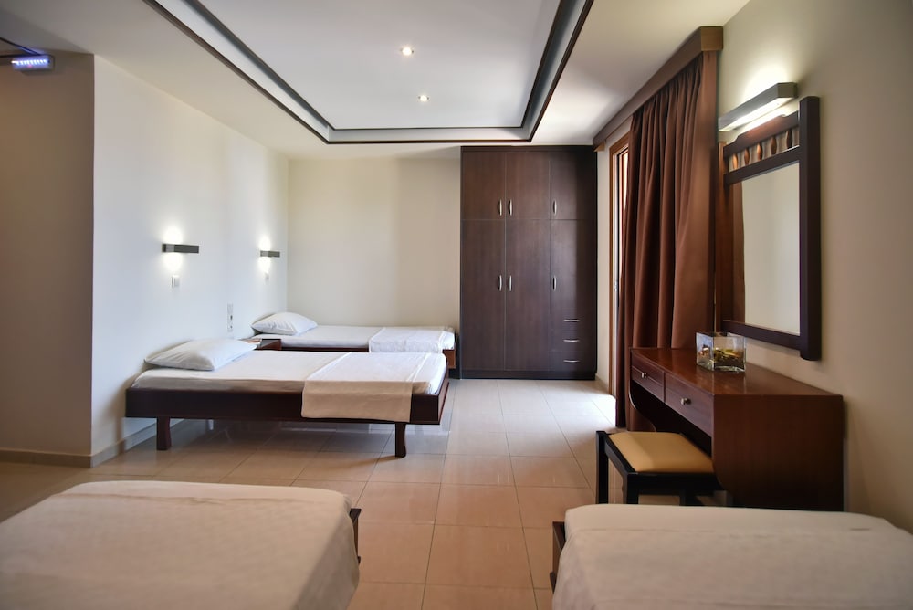 24 Seven Boutique Hotel — Hotel rooms in Malia