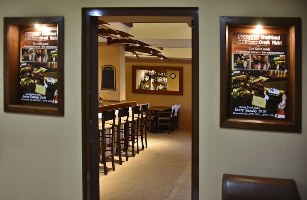 24 Seven Boutique Hotel — Restaurant & bars in Malia
