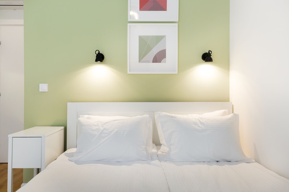 Dinostratus House – Boutique Studios near Acropolis and Metro — Hotel rooms in Athens, Attica