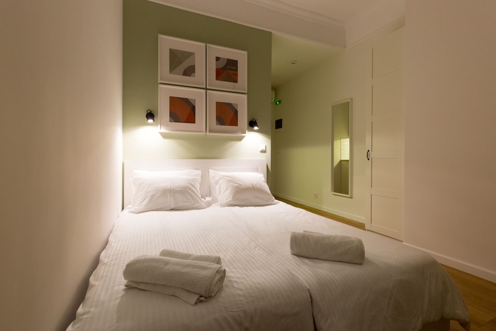 Dinostratus House – Boutique Studios near Acropolis and Metro — Hotel rooms in Athens, Attica