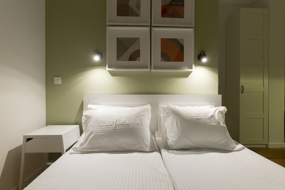 Dinostratus House – Boutique Studios near Acropolis and Metro — Hotel rooms in Athens, Attica