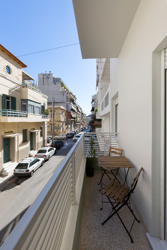 Dinostratus House – Boutique Studios near Acropolis and Metro — Main photo in Athens, Attica