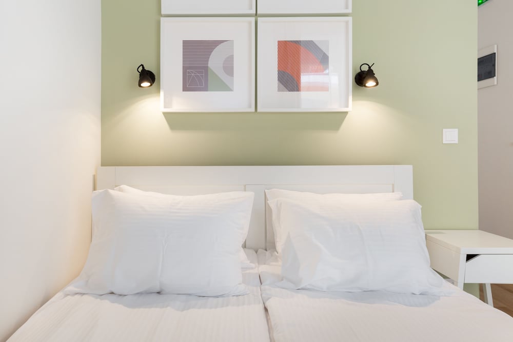 Dinostratus House – Boutique Studios near Acropolis and Metro — Hotel rooms in Athens, Attica