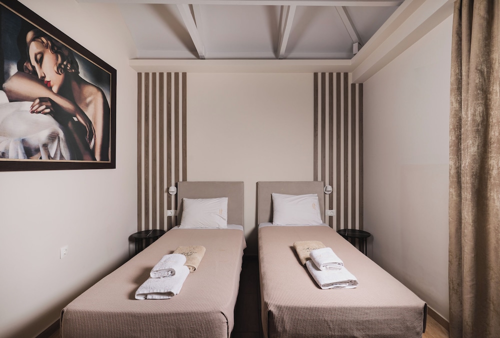 Aeolos Boutique Hotel & Suites — Hotel rooms in Kalamaki (Zakynthos), Ionian Islands