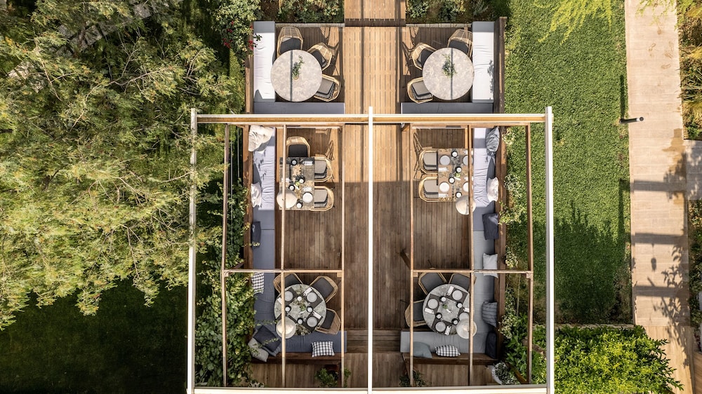 Aeolos Boutique Hotel & Suites — Restaurant & bars in Kalamaki (Zakynthos), Ionian Islands