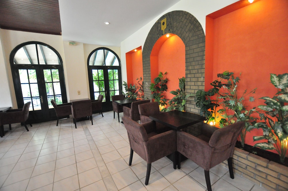 Acharavi Garden — Restaurant & bars in Acharavi, Ionian Islands