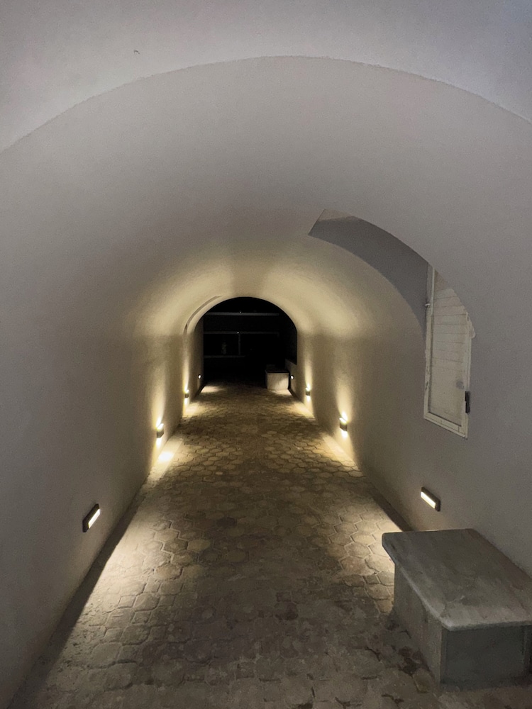 The Noverian Antama Organic Beach Resort Chania with Outdoor Heated Pool — Hotel building in Chania