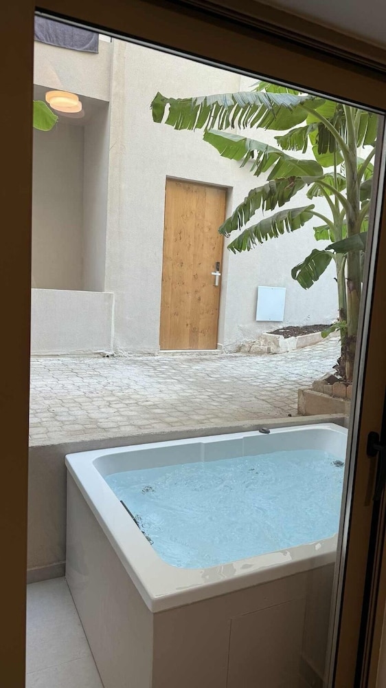 The Noverian Antama Organic Beach Resort Chania with Outdoor Heated Pool — Spa in Chania