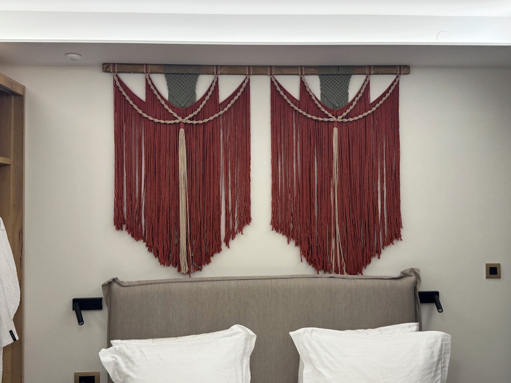 The Noverian Antama Organic Beach Resort Chania with Outdoor Heated Pool — Hotel rooms in Chania
