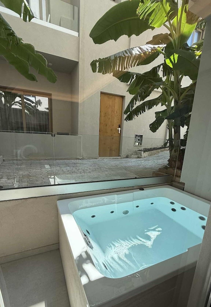 The Noverian Antama Organic Beach Resort Chania with Outdoor Heated Pool — Spa in Chania