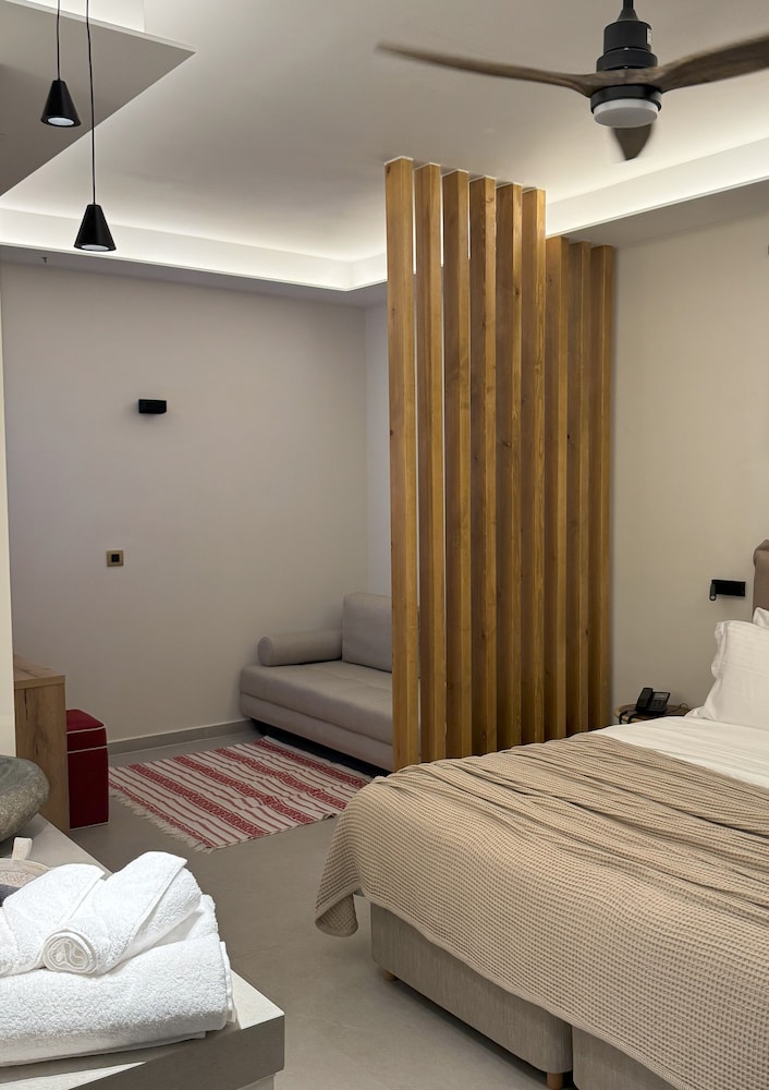 The Noverian Antama Organic Beach Resort Chania with Outdoor Heated Pool — Hotel rooms in Chania