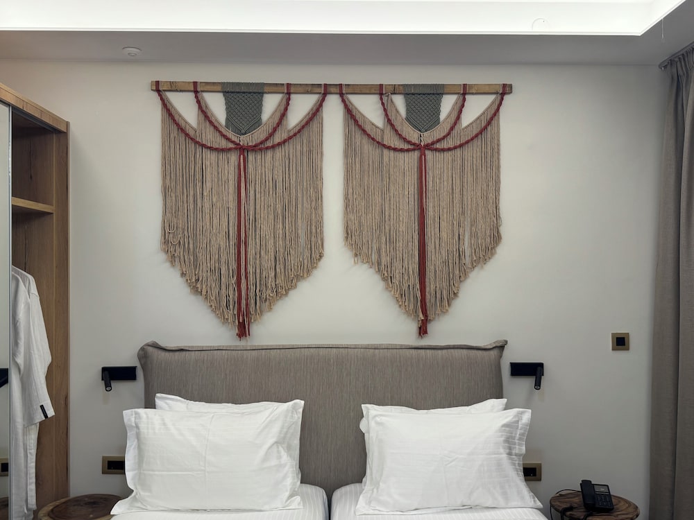 The Noverian Antama Organic Beach Resort Chania with Outdoor Heated Pool — Hotel rooms in Chania