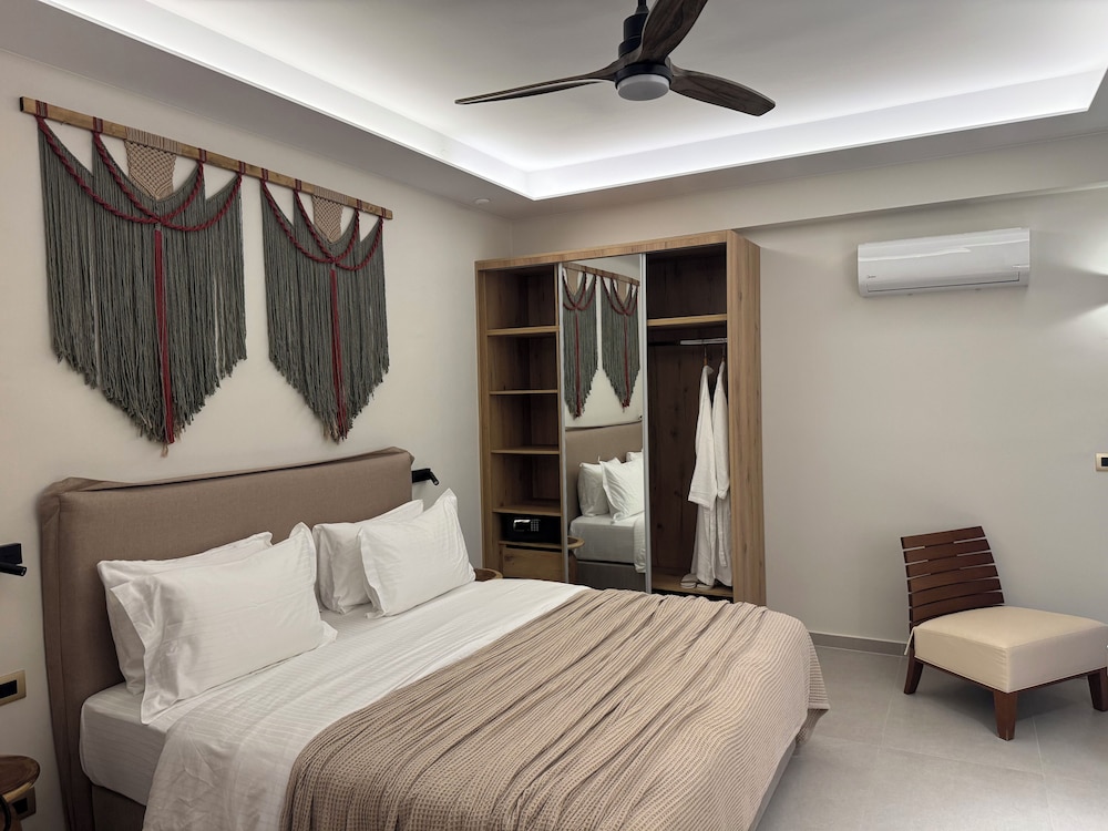 The Noverian Antama Organic Beach Resort Chania with Outdoor Heated Pool — Hotel rooms in Chania