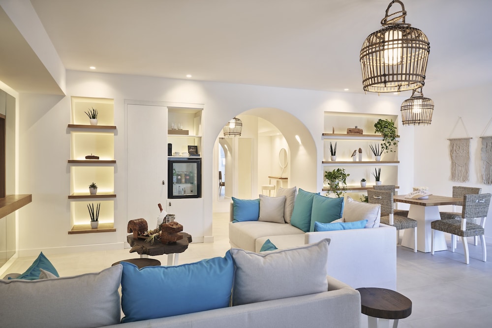 Nikki Beach Resort & Spa Santorini — Hotel rooms in Kamari, South Aegean