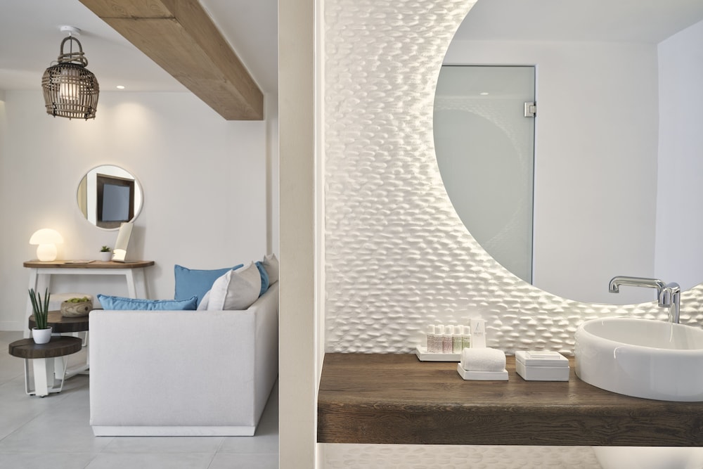 Nikki Beach Resort & Spa Santorini — Hotel rooms in Kamari, South Aegean