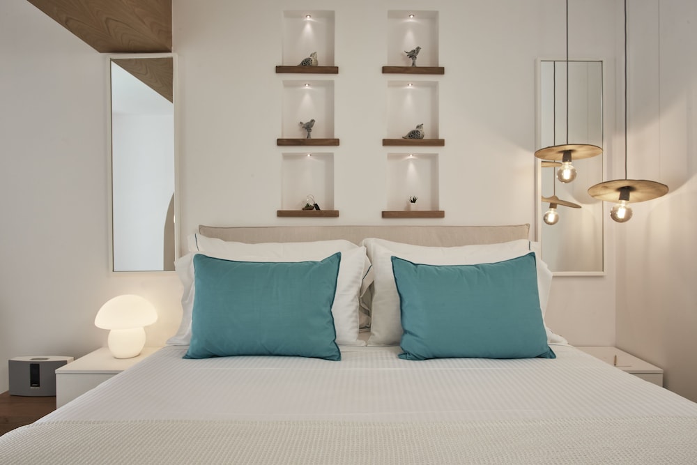 Nikki Beach Resort & Spa Santorini — Hotel rooms in Kamari, South Aegean