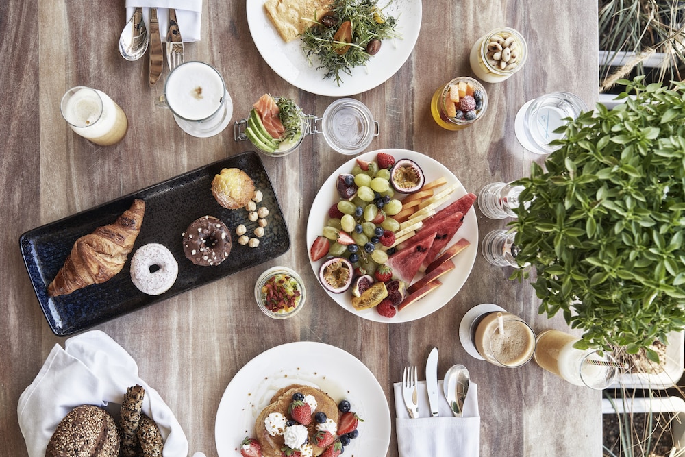 Nikki Beach Resort & Spa Santorini — Restaurant & bars in Kamari, South Aegean