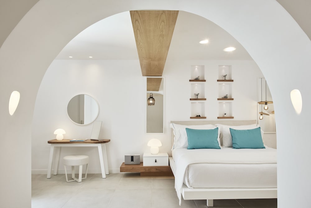 Nikki Beach Resort & Spa Santorini — Hotel rooms in Kamari, South Aegean