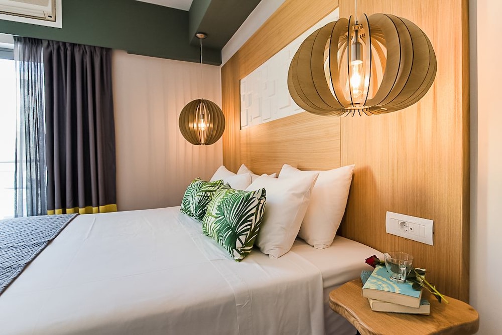 Sunshine Boutique Hotel — Hotel rooms in Malia