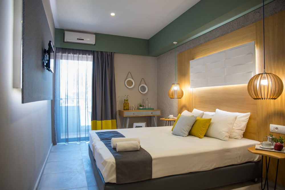 Sunshine Boutique Hotel — Hotel rooms in Malia